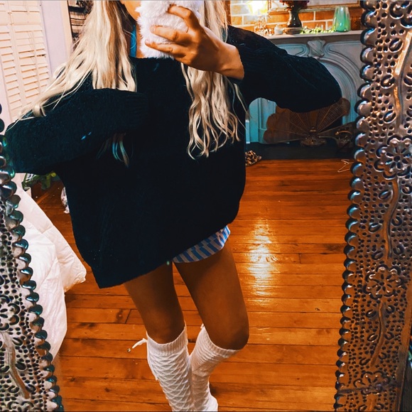 a new day Sweaters - Lunar Black Chenille Cozy Velvet Oversized Knit Sweater ✨